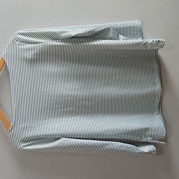 Green and White Striped Vineyard Vines Slub Shirt Size Medium - Picture 5 of 9